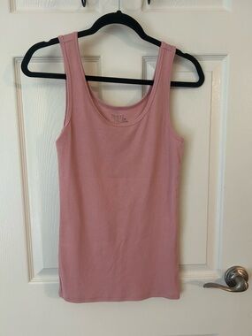 Time and Tru Ribbed Scoop Tank - Dusty Pink